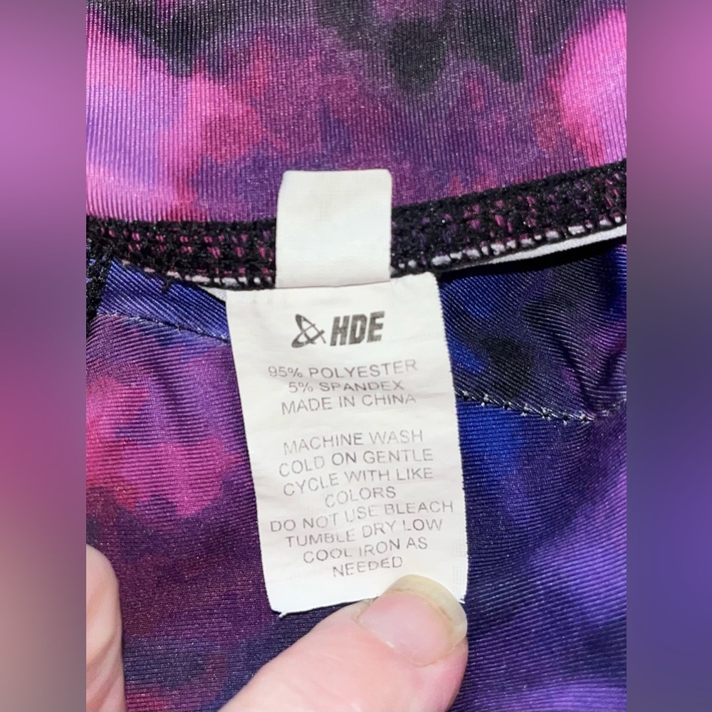 HDE Women’s Activewear/Yoga Shorts - Picture 8 of 9